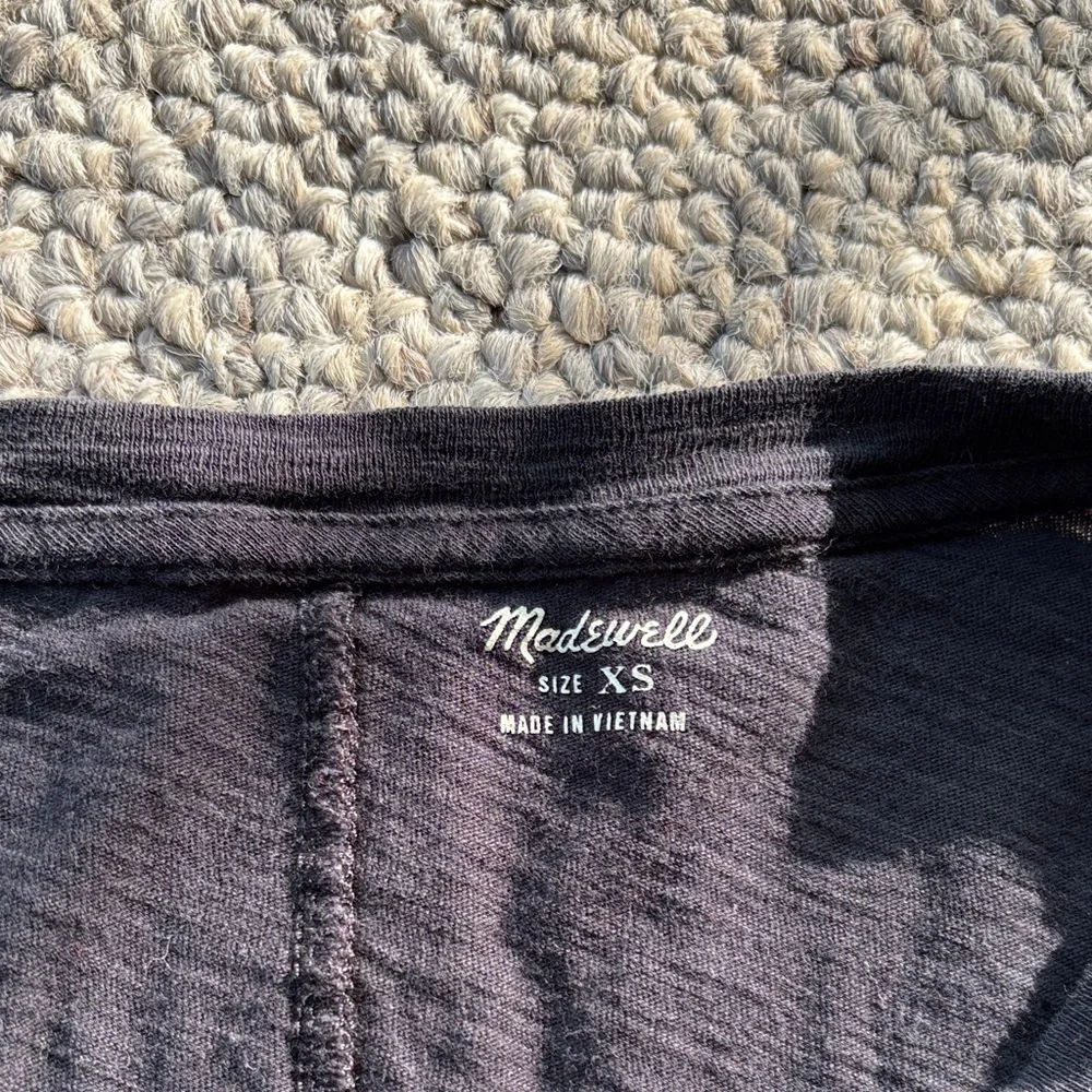 Madewell Black Long Sleeve Tee - Picture 2 of 4